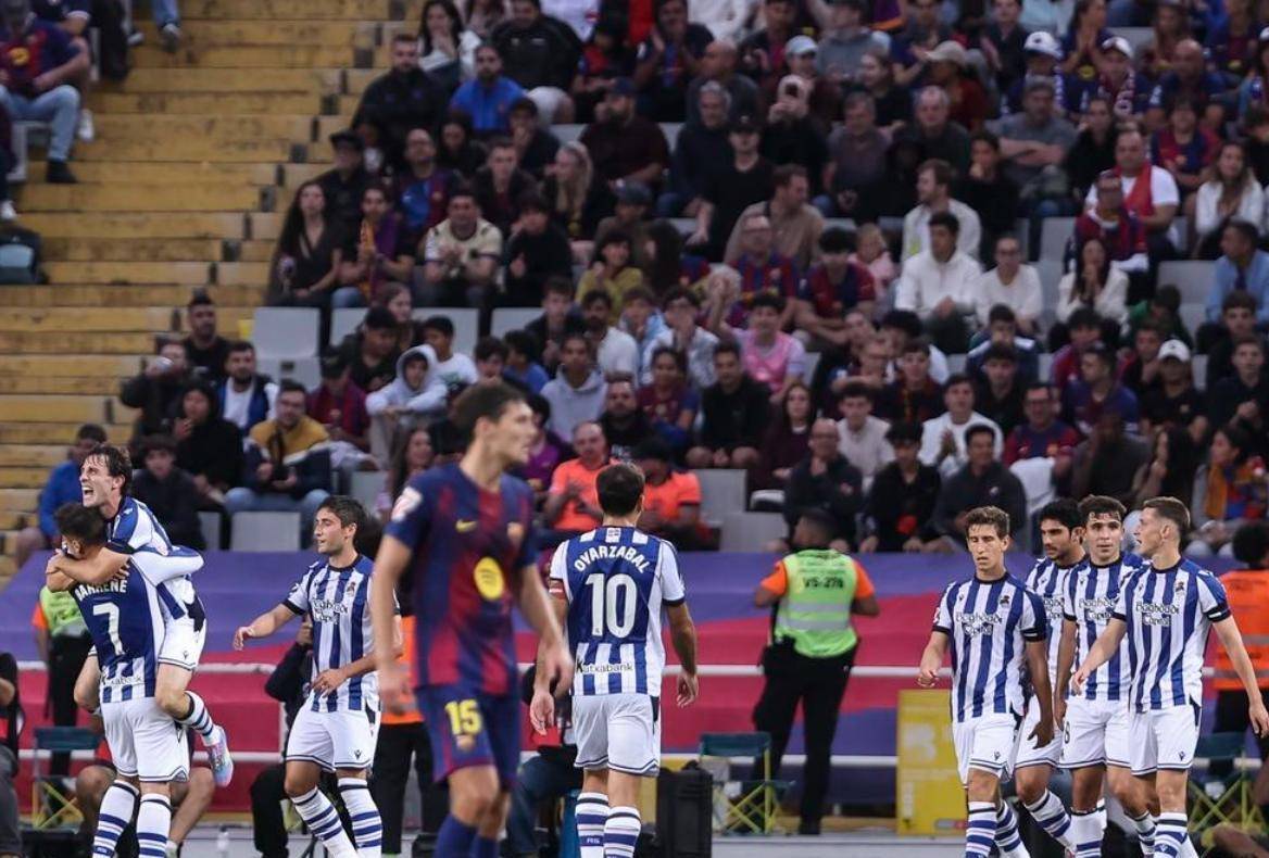 包含皇家社会训练开放日，冲刺阶段强势反弹引欢呼，西甲在即，纪律约束更严格的词条